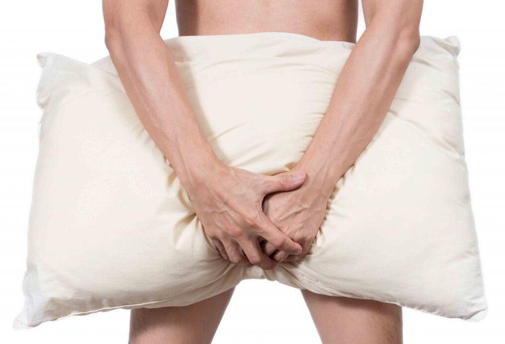 lalaki na nag-eehersisyo upang mapataas ang potency